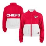 taylor-swifts-kansas-city-chiefs-jacket